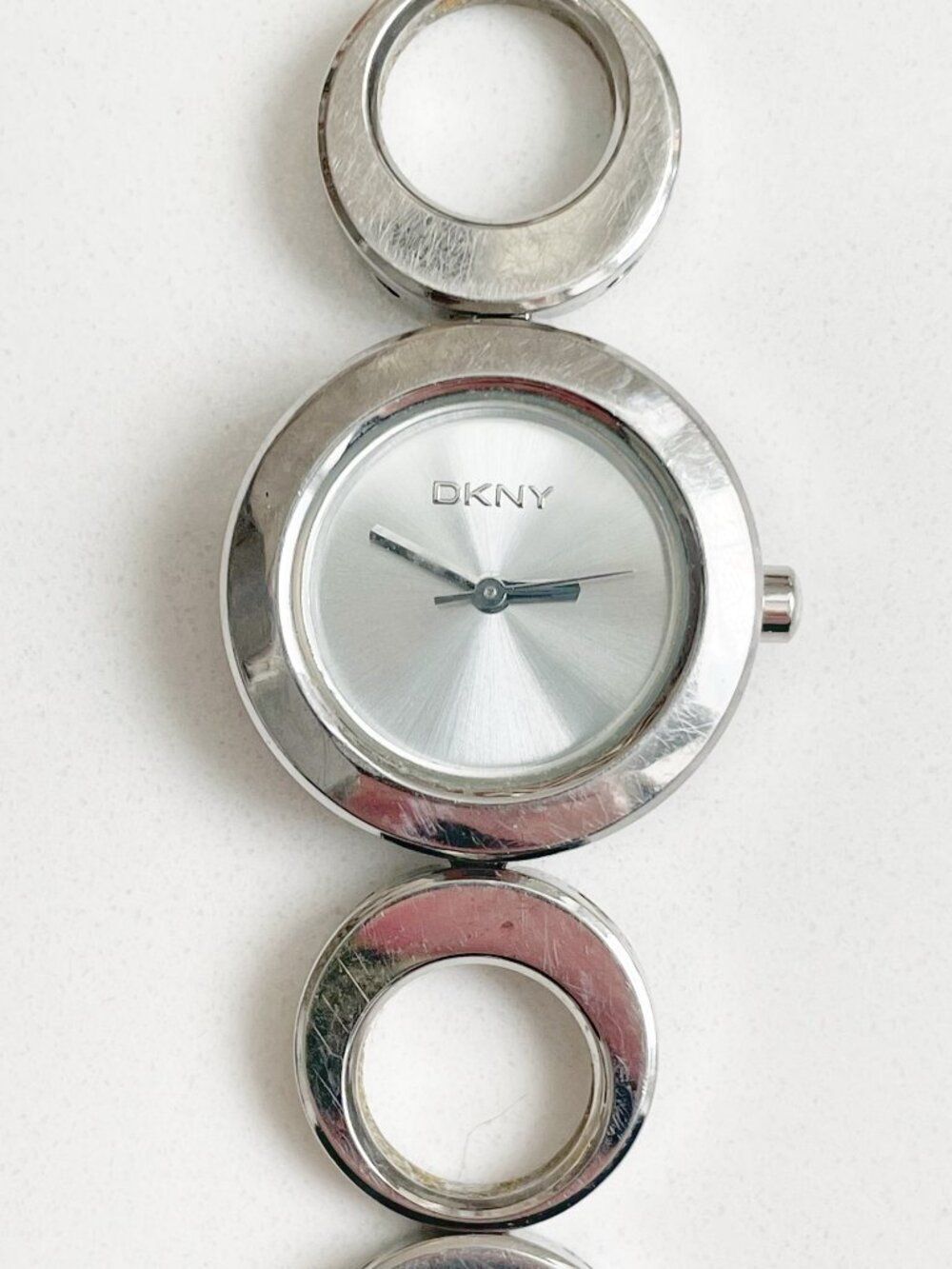 DKNY Women's Bracelet Watch Stainless Steel Circle Links NEEDS BATTERY